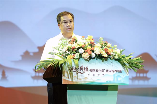 陈玉锋.jpg