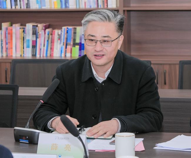 薛书记.jpg